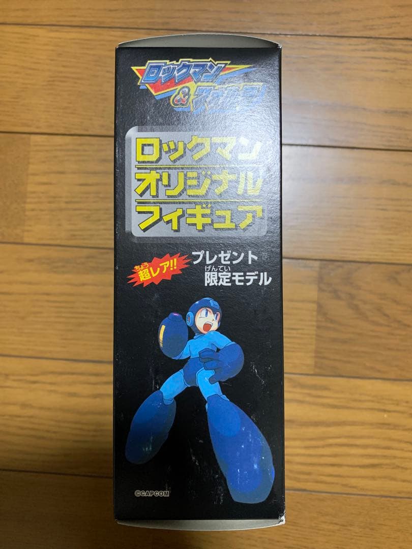 ロックマンオリジナルフィギュア プレゼント限定モデル