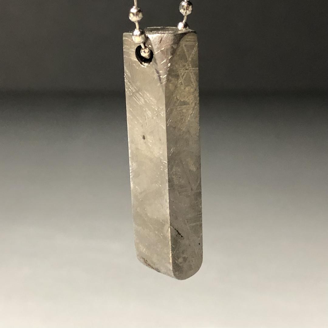 ムオニオナルスタ隕石　メッキ処理済み　ペンダント　 鉄隕石　重さ約29ｇ