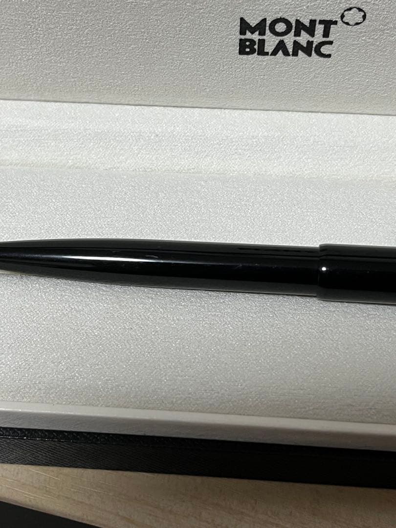 m*e様 モンブラン ヘリテイジコレクション ルージュ&ノワール ボールペン