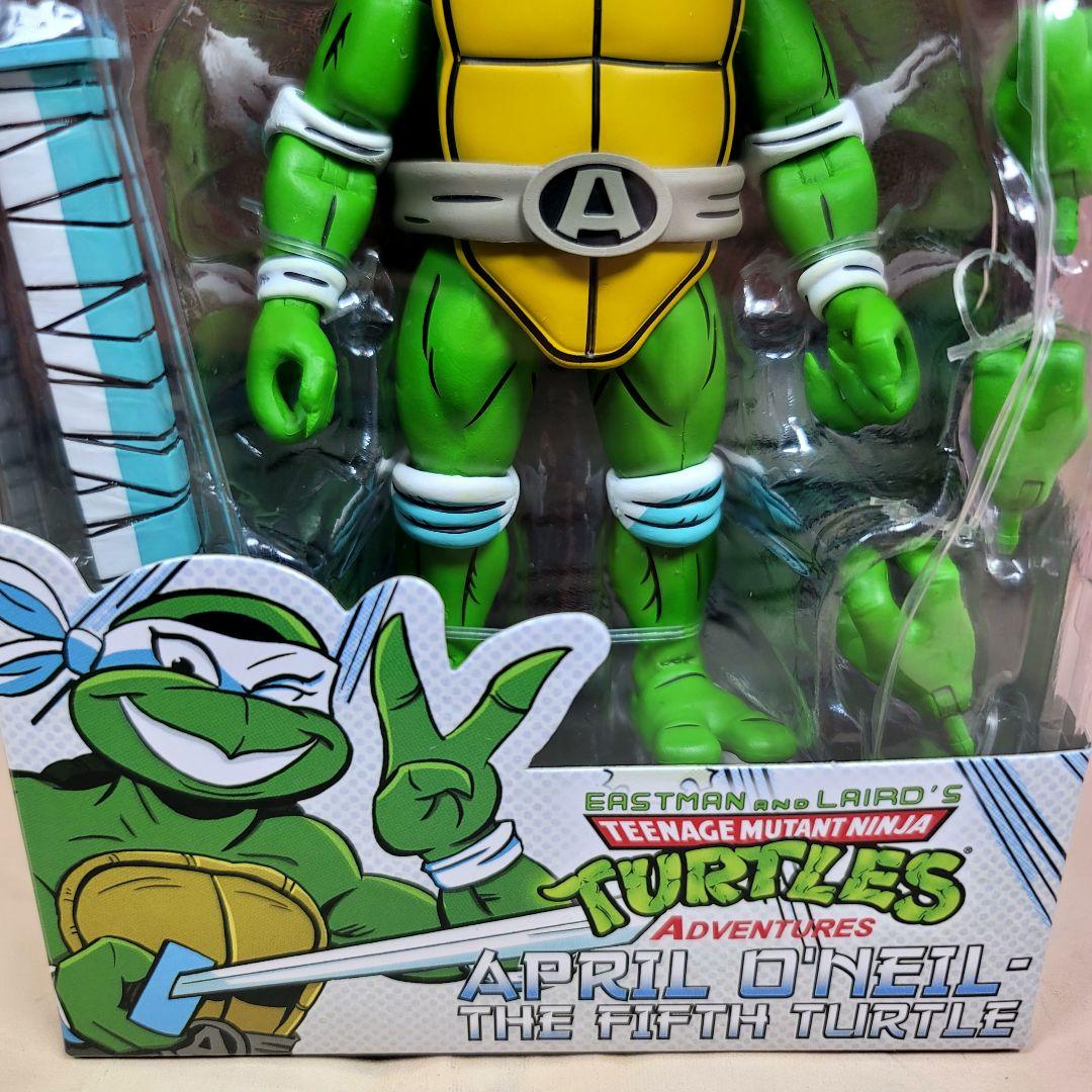 【NECA】新品 正規品 TMNT タートルズ エイプリル 5人目のタートルズ