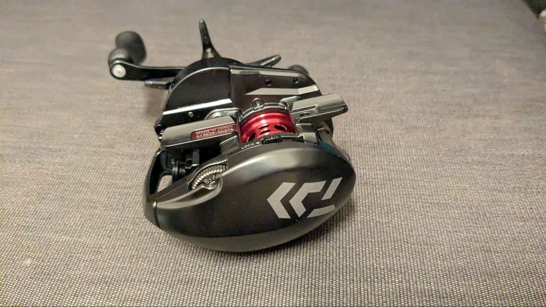 ベイトキャスティングリール　ダイワスティーズ　AIR　TW　500XXHL