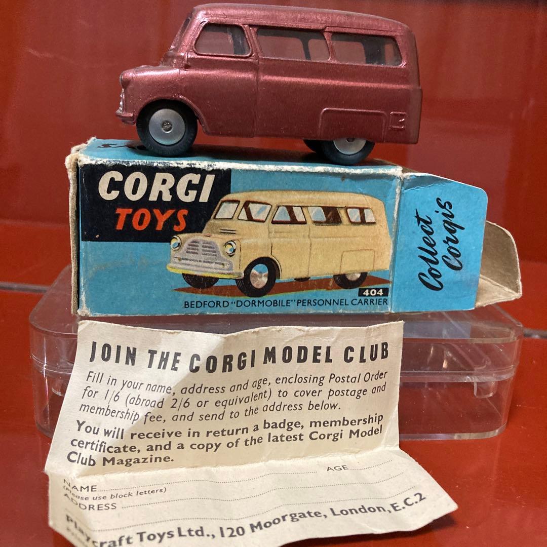 Corgi Toys 404 Bedford Dormobile ミニカー