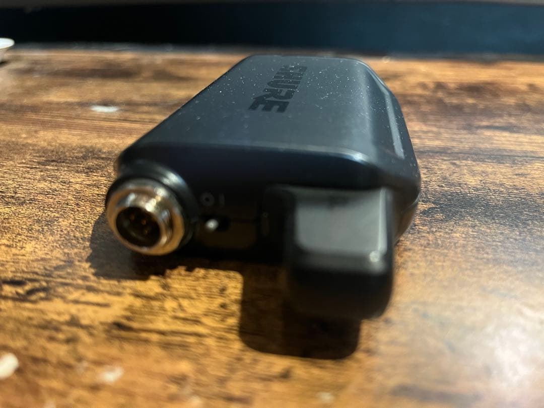 SHURE GLX-D+ デジタルワイヤレスギターペダルシステム