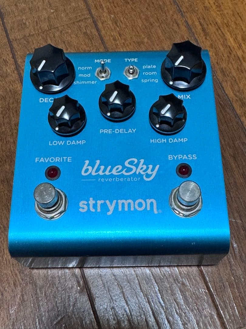 ギター Strymon BlueSky
