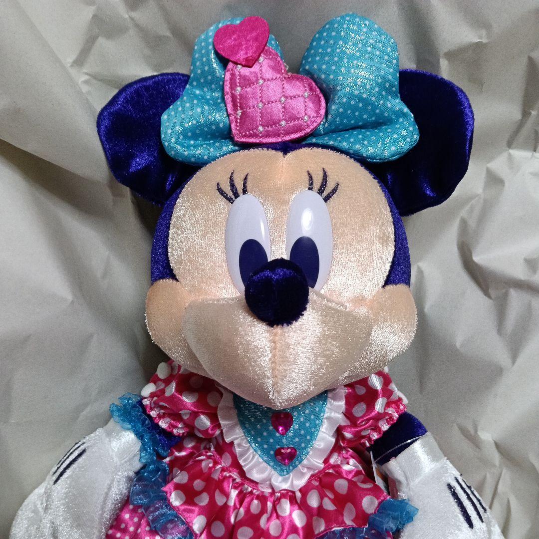 2026 ミニーファンダーランド　ミニー ぬいぐるみ