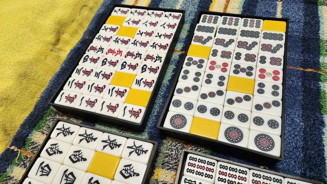 特大 麻雀牌 Ｌサイズ まーじゃんぱい マージャンパイ 麻雀牌一式 Lサイズ