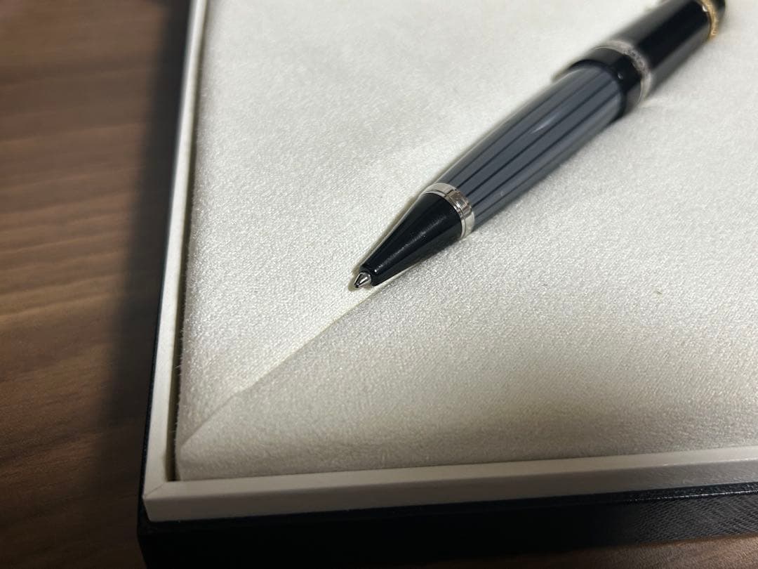 レア モンブラン オノレ ド バルザック ボールペン 高級 限定品