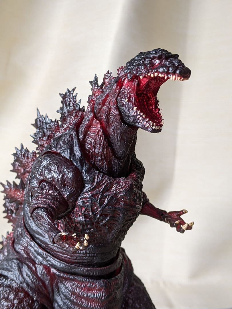 S.H.MonsterArts ゴジラ (2016) 夜間戦闘Ver.