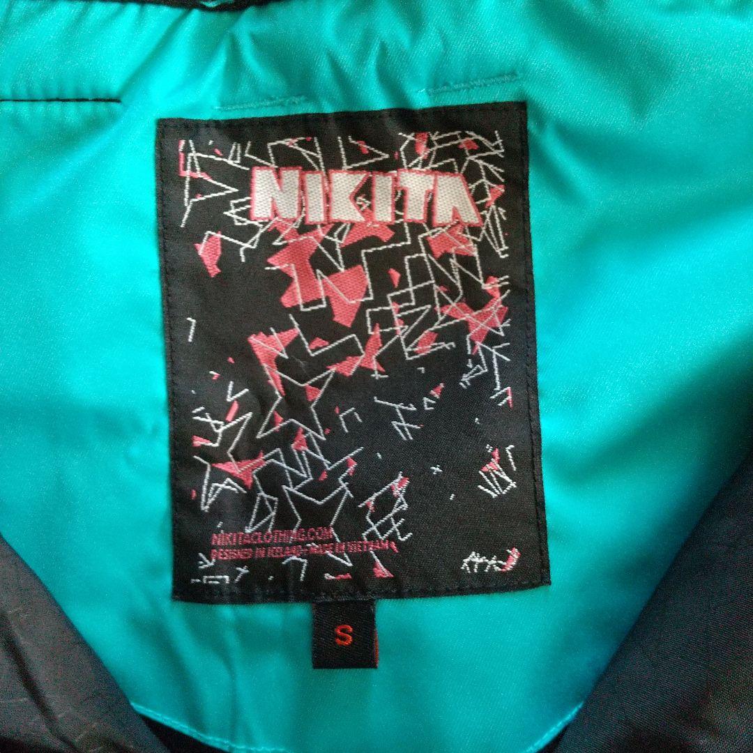 未使用 NIKITA スノーボードウェア 女性用
