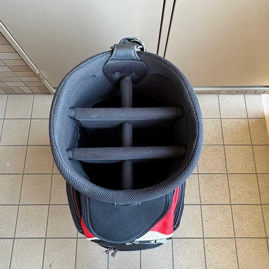 使用感　テーラーメイド 3点式 キャディバッグ 黒/赤 9.5型 6分割　ゴルフ