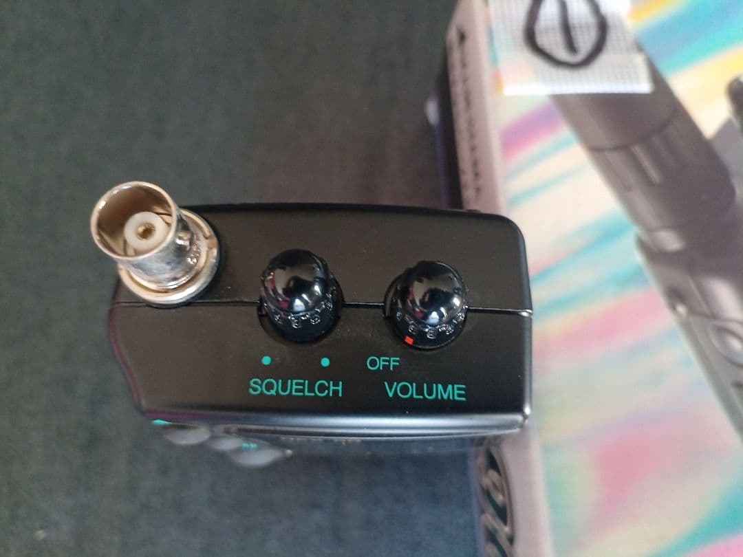 ハンディーパーソナル無線機 ①