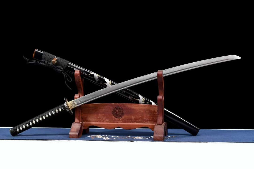 【雲の中の鶴】 古兵器 刀装具 日本刀　模造刀 居合刀 武士道 鑑賞用 美術刀