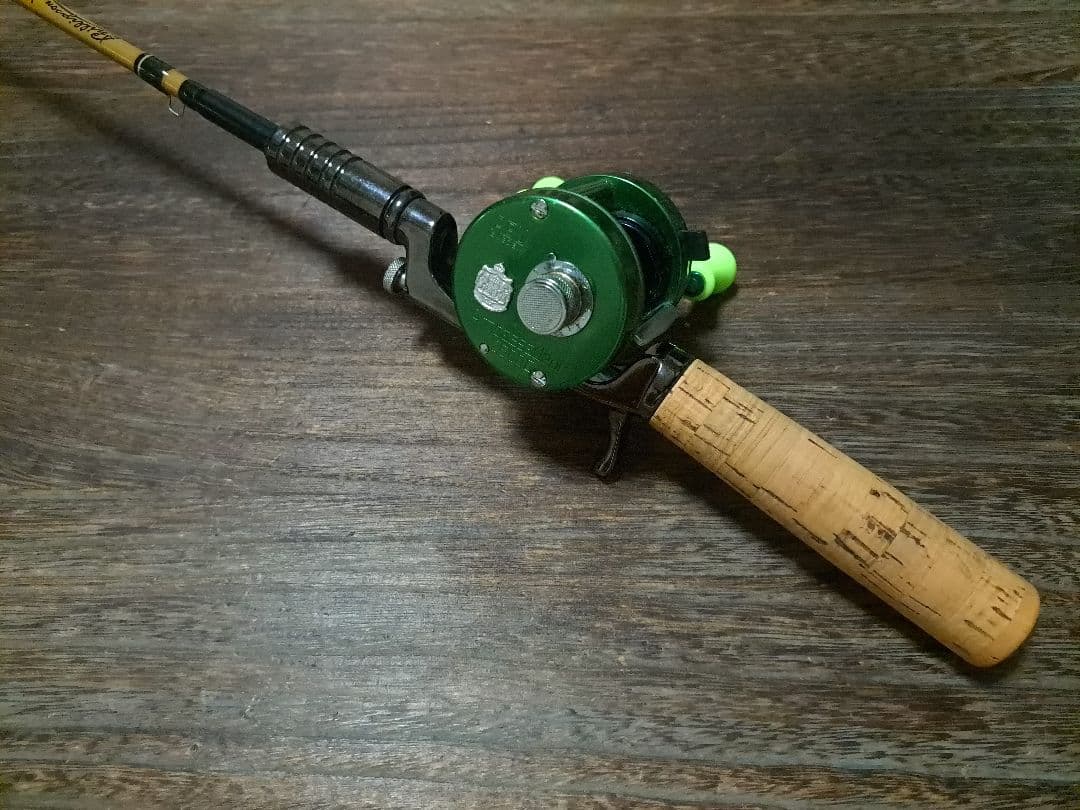 ヴァガボンド　VAGABOND　MillionFish　CASTING GRIP