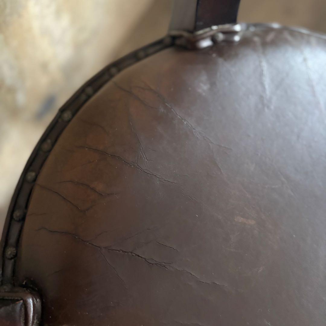 エスニックスタイル　レザーシート アームチェア ヴィンテージ　①