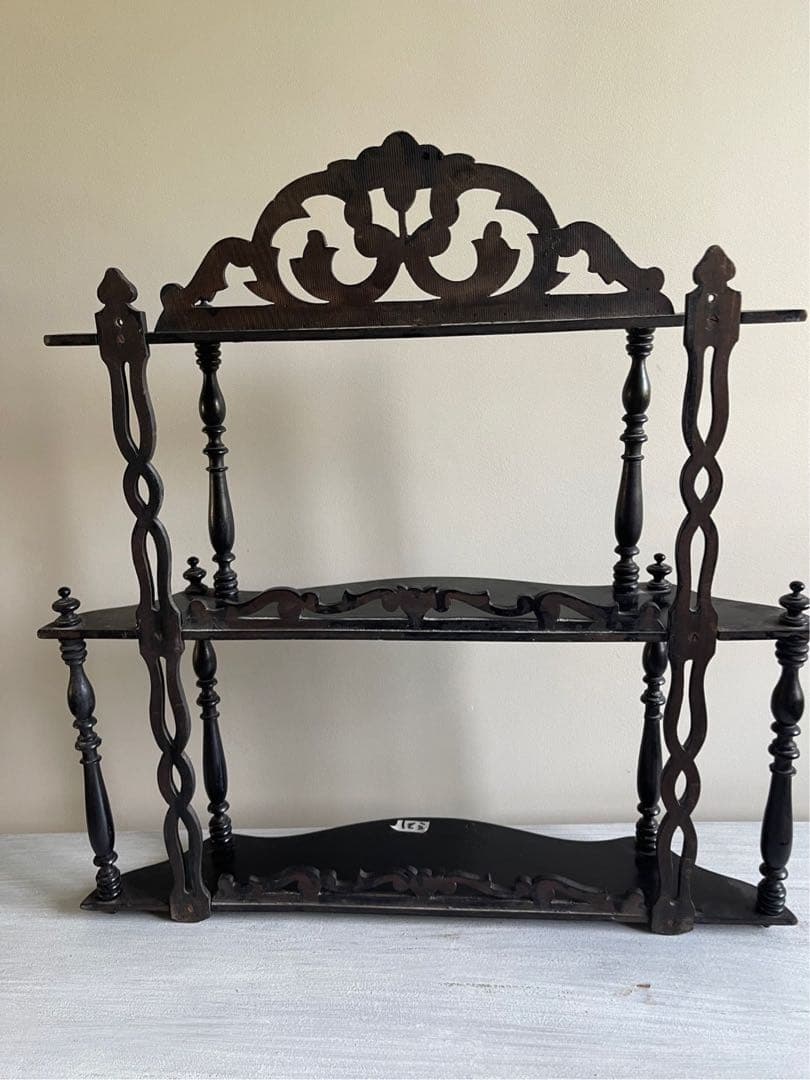 【き21】80 フランスアンティーク　黒 ナポレオンシェルフ ブラック