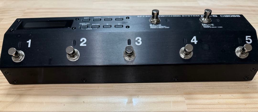 BOSS ES-5 エフェクトスイッチャー