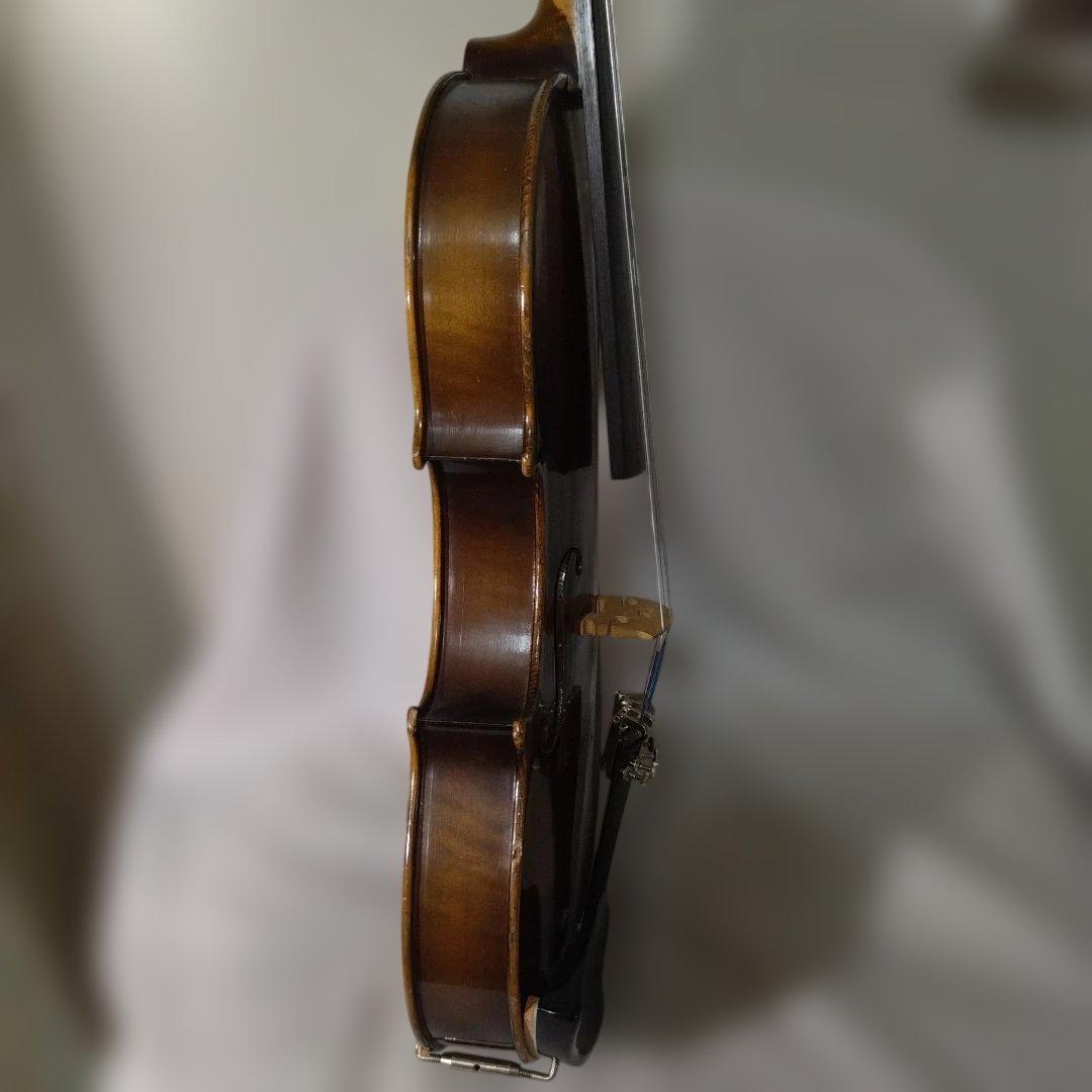 ♥特価♥スズキバイオリン4/4♥品番103♥弓、ケ―ス、松脂付き