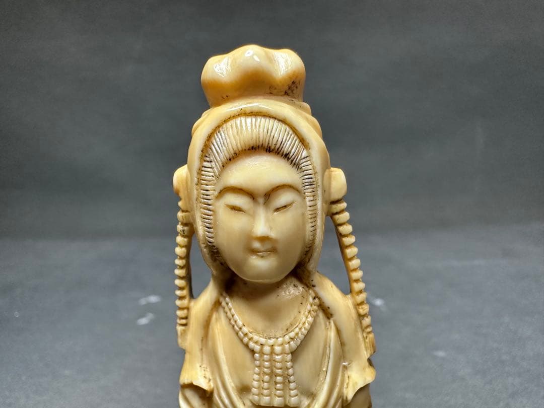 極上　置物　時代物　元禄美人　天然素材　アンティーク　和彫　骨董　飾り物古美術品