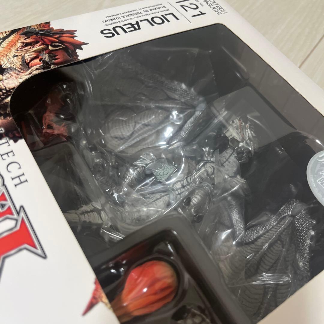 【新品未開封】リボルテックヤマグチ　リオレウス希少種　限定商品