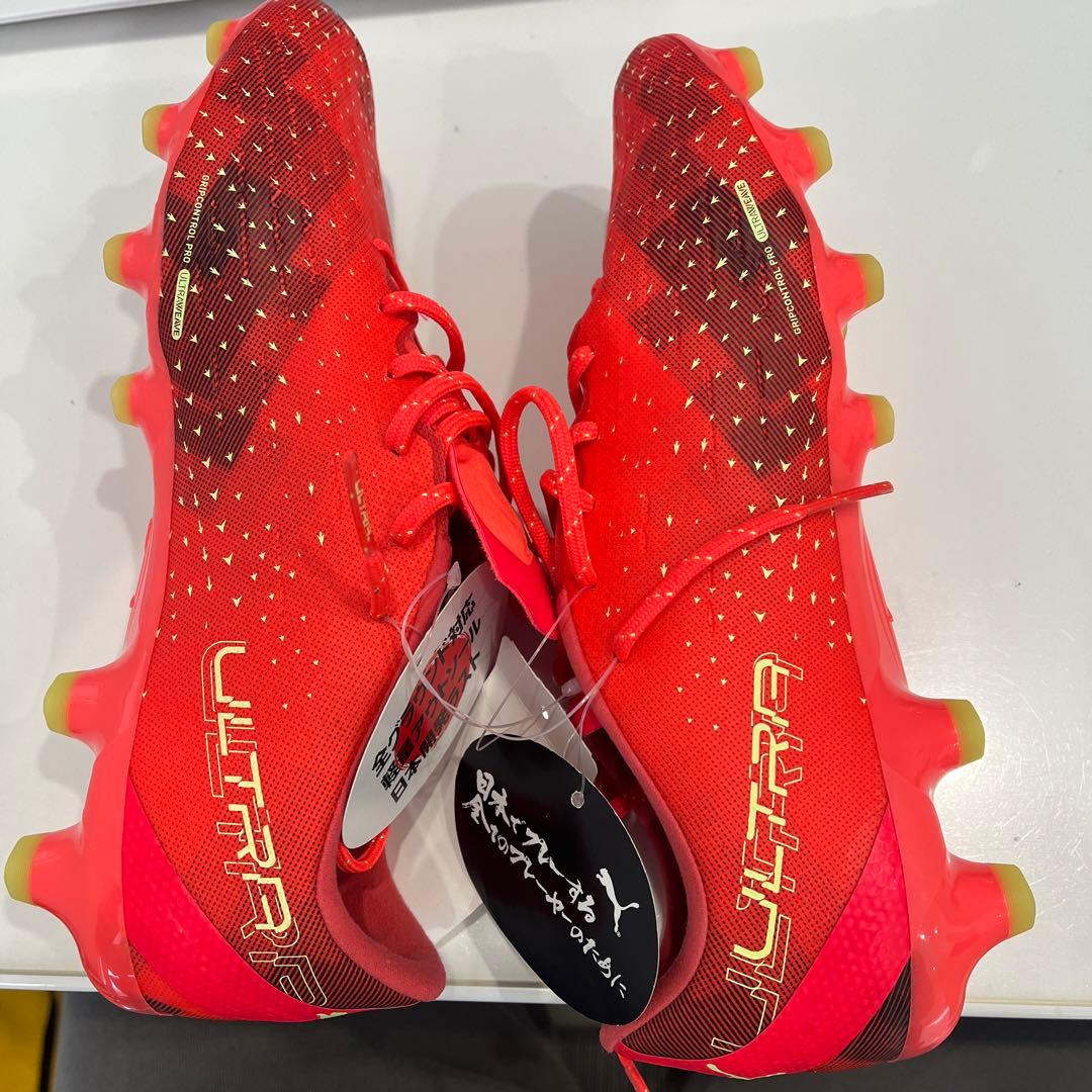 PUMA プーマ　ULTRA サッカーシューズ 24.0cm レッド