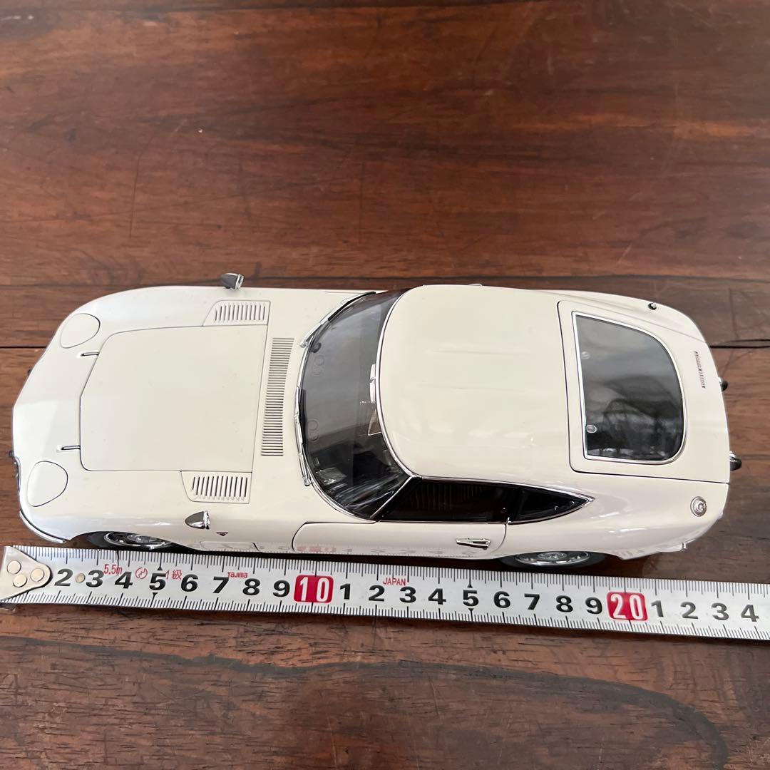 AUTO art 1/18 TOYOTAトヨタ2000GT クーペ　ホワイト③