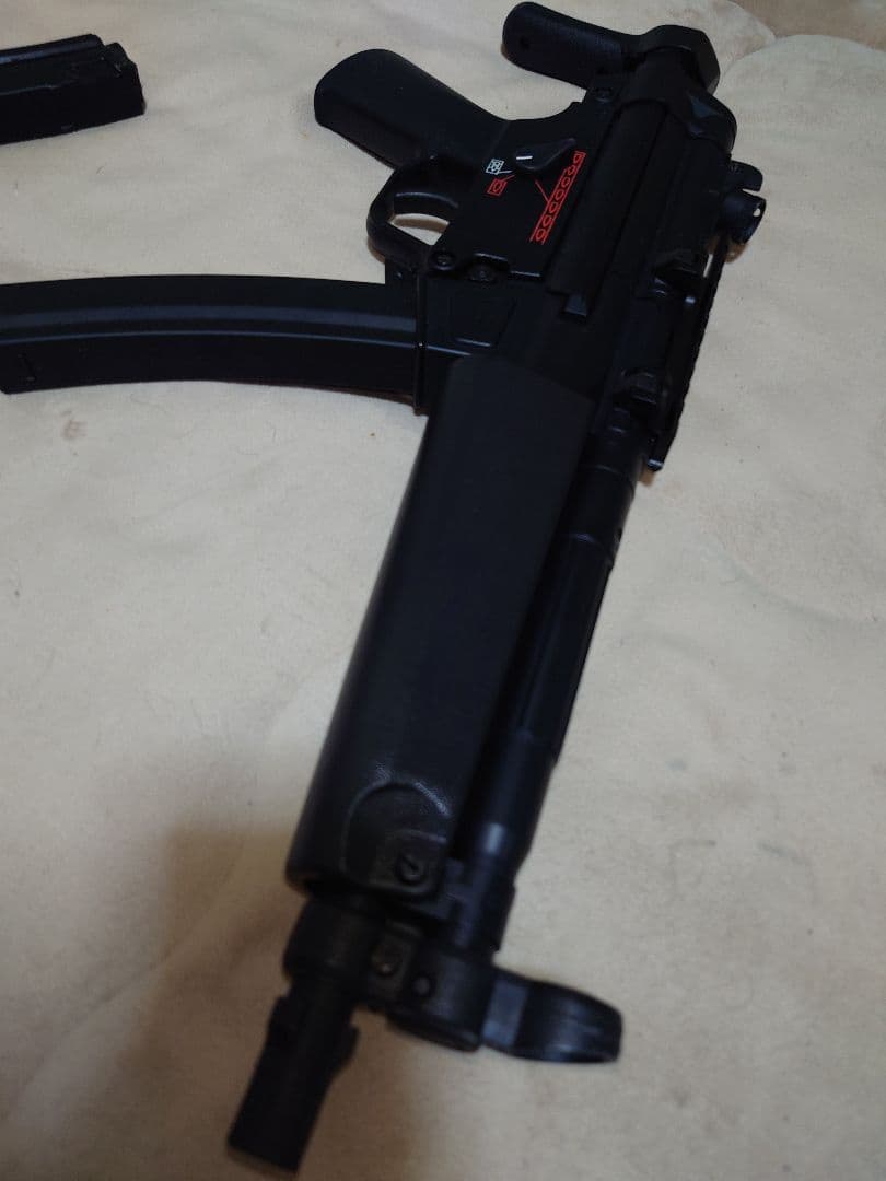 東京マルイ電動ガンMP5A5