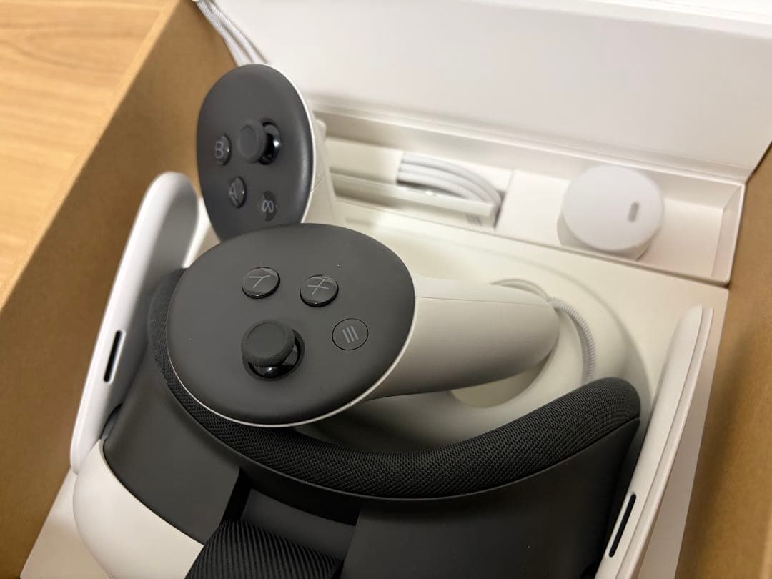 その他  Quest 3 512GB +elite strap