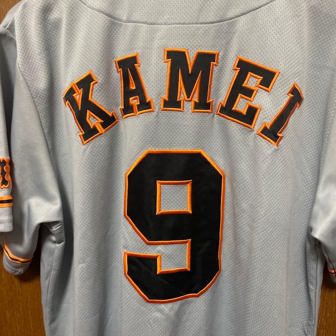 亀井善行　読売ジャイアンツ　読売巨人軍　ユニフォーム