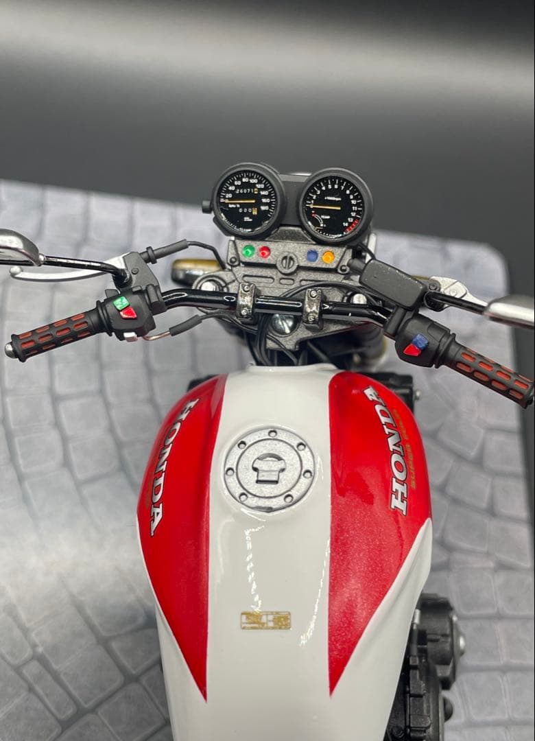 HONDA CB400SF 1/12 完成品(AOSHIMA製)