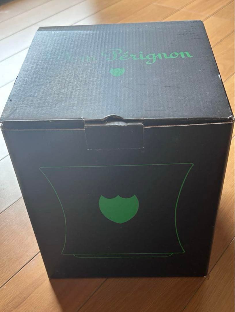 新品未使用　ドン・ペリニョン アクリル製LEDルミナス シャンパンクーラー