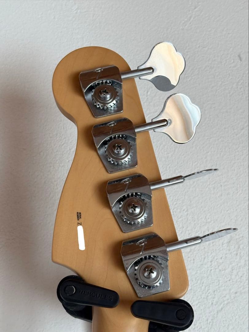 ベース Fender American Series Precision Bass