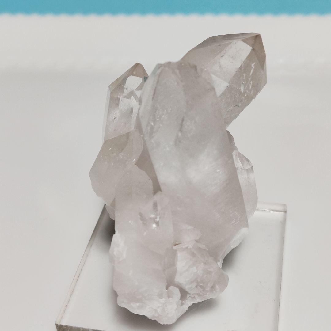 パワーストーン　天然石　水晶　クラスター　レインボー入り　101g　No.290