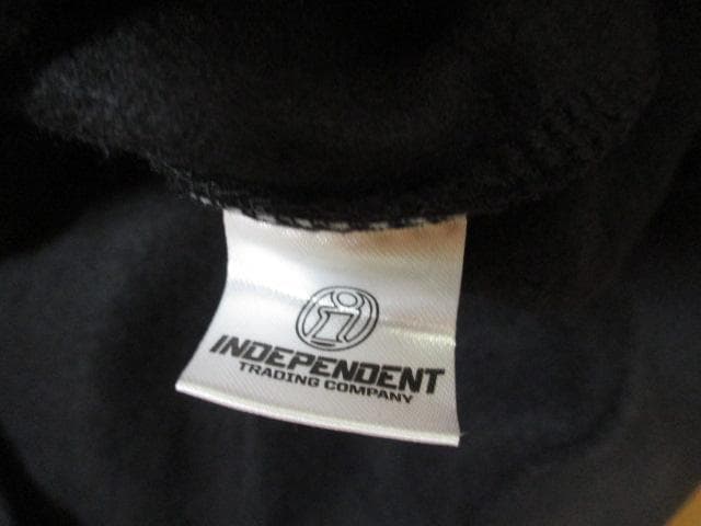 VENTURE　スケートボード　トラック　スウェットパーカー　USAーL　未使用