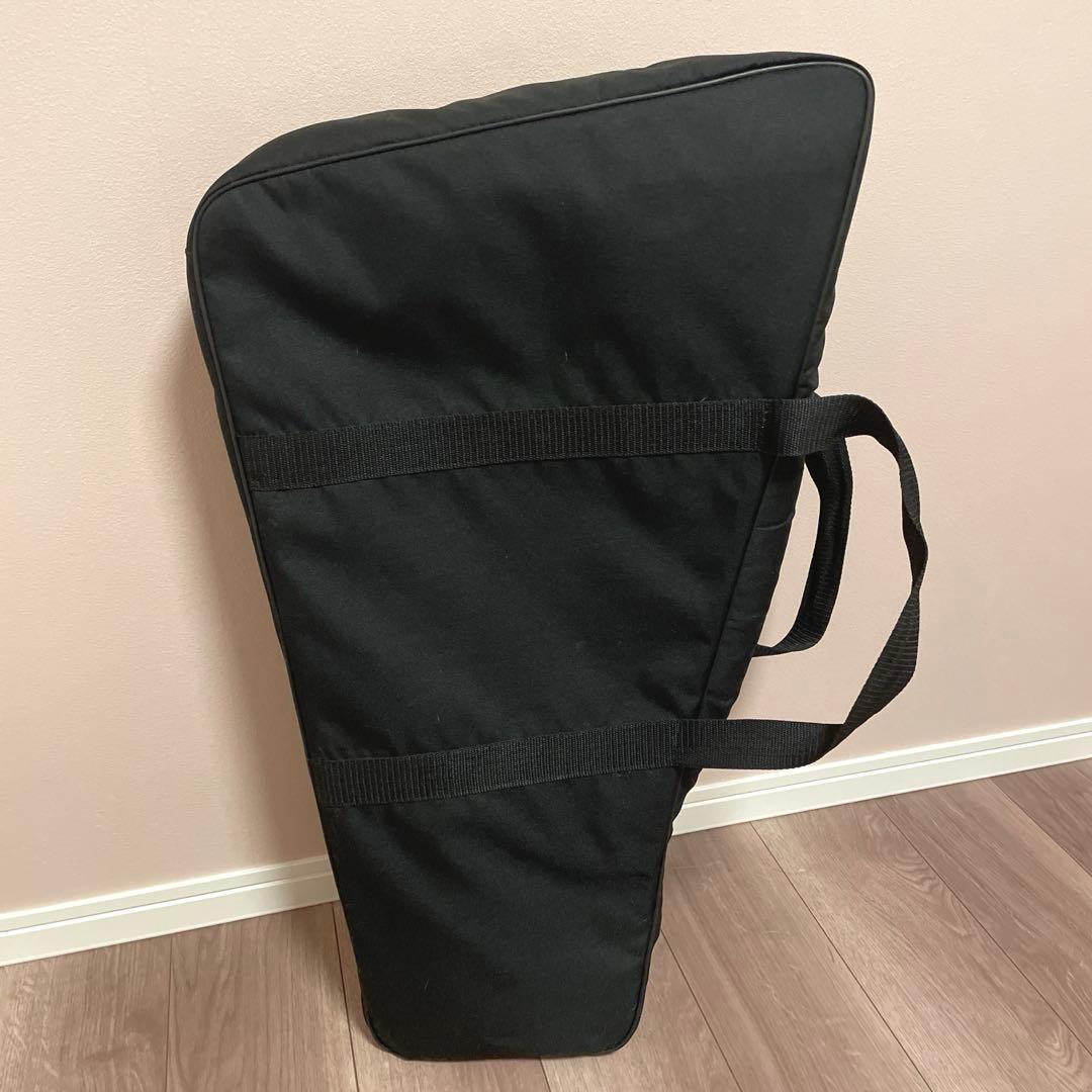 木製ハープ19弦 彫刻入り