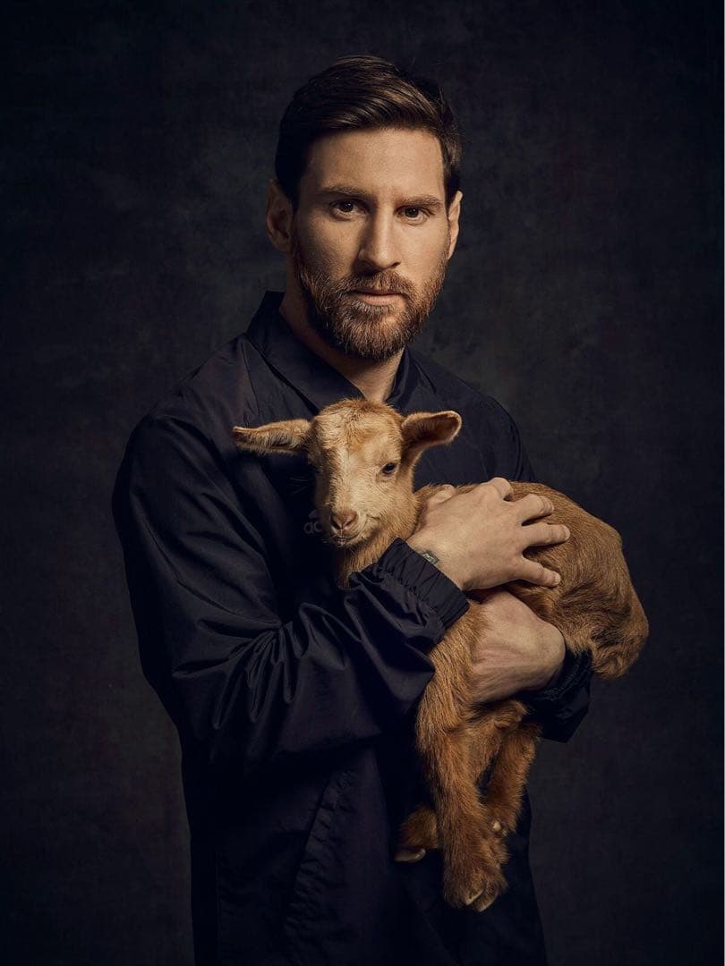 【レア】アルゼンチン代表リオネル・メッシ「GOAT 」Tシャツ (adidas)