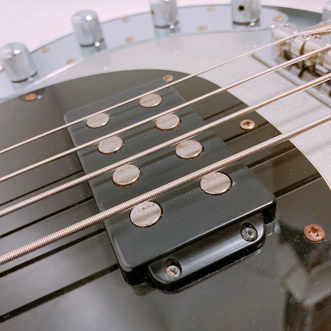 Sterling by Musicman Ray34　4弦ベースギター