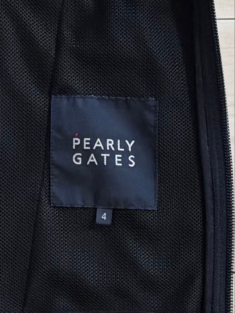 パーリーゲイツ　ジップアップアウター　フード付き