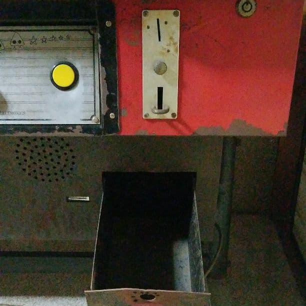 GALAXIAN PART2 の机型ゲーム機