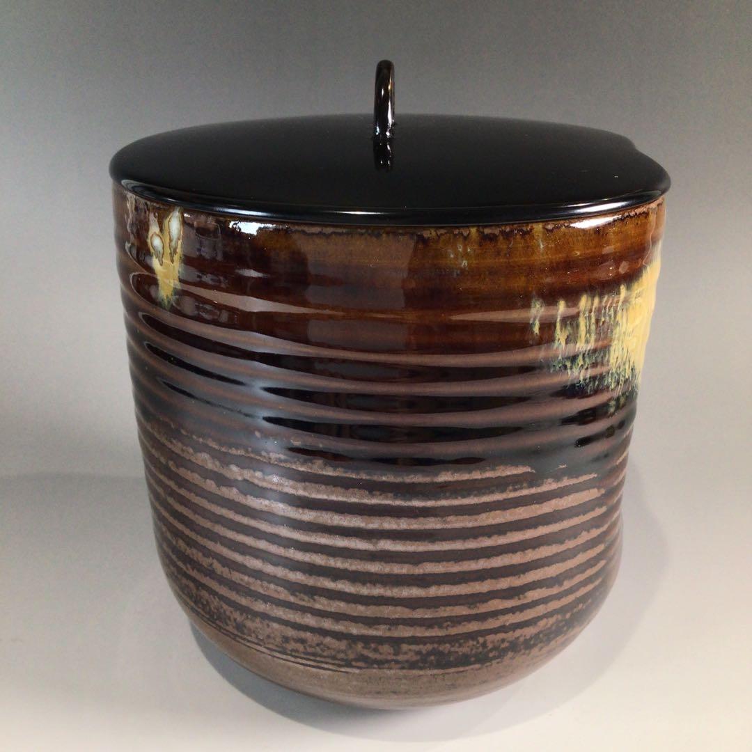 Ｐ６５５　水指　『高取焼』『鬼丸雪山造』　共箱　茶道具