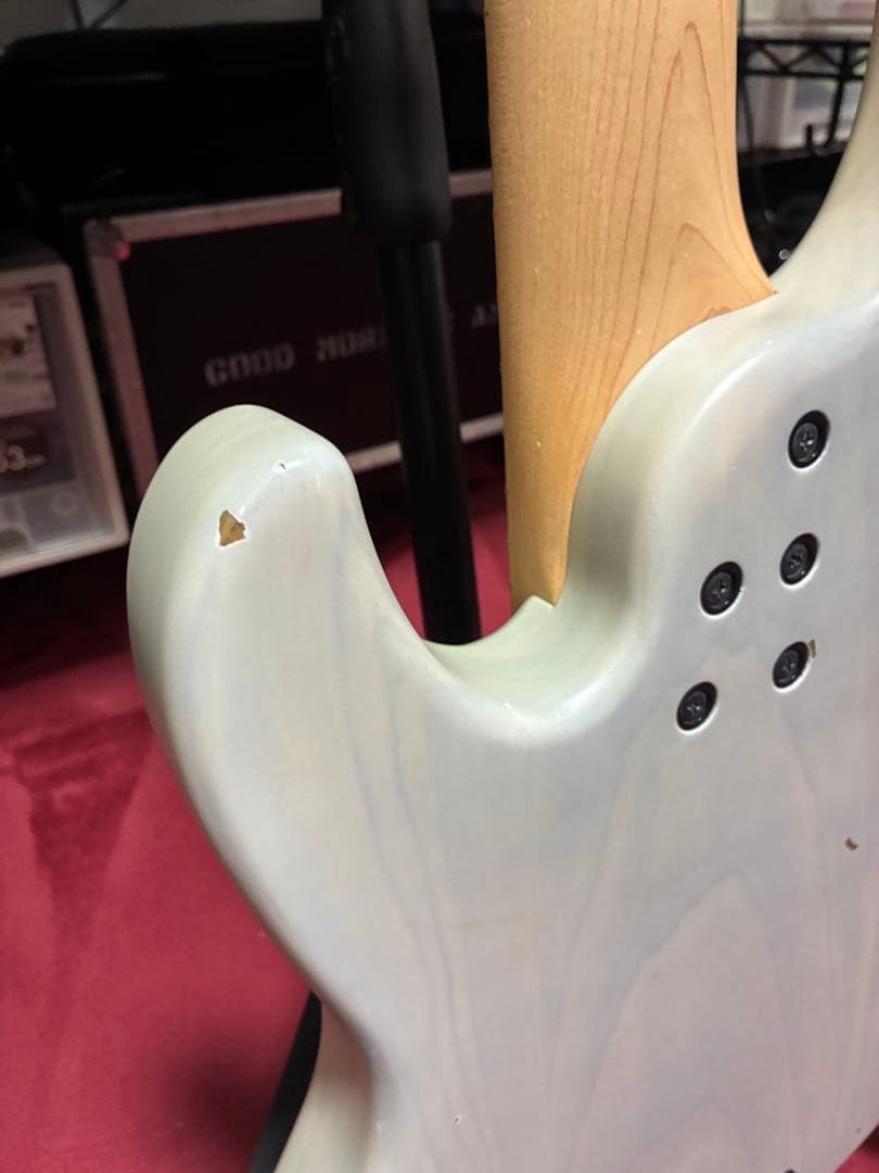 Fujigen 5弦ベース