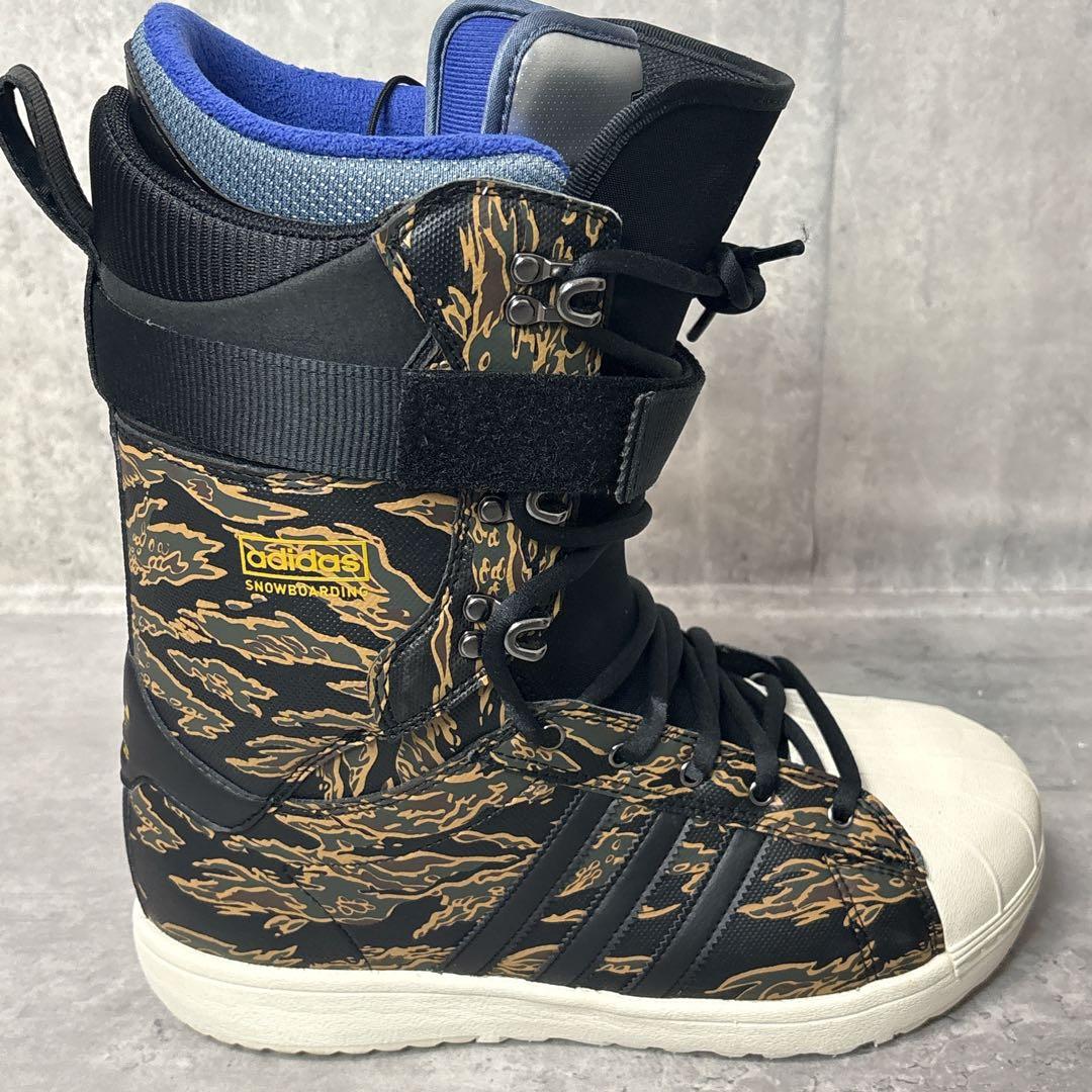 【未使用級】アディダス SUPERSTAR ADV スノーボードブーツ 28