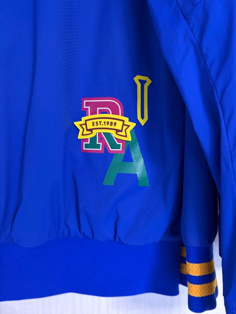 パーリーゲイツ　インナー付き フーディ