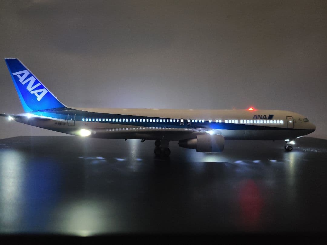 ANAボーイング767-300 LED仕様 完成品