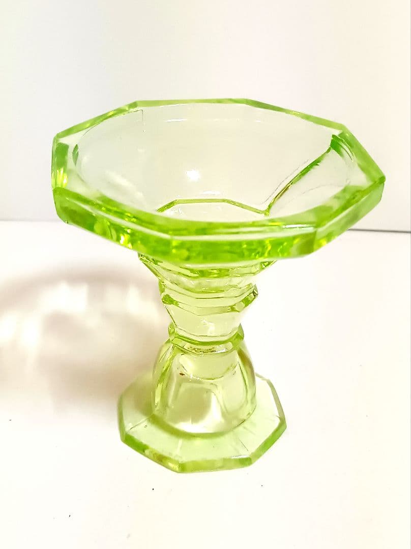 【希少】【美品】ウランガラス　イギリスアンティーク　1930年代