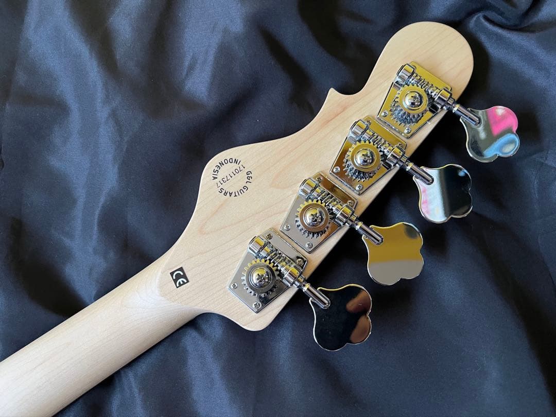 G&L L-2000 エレキベース TRIBUTE ブラック美品　少々難あり