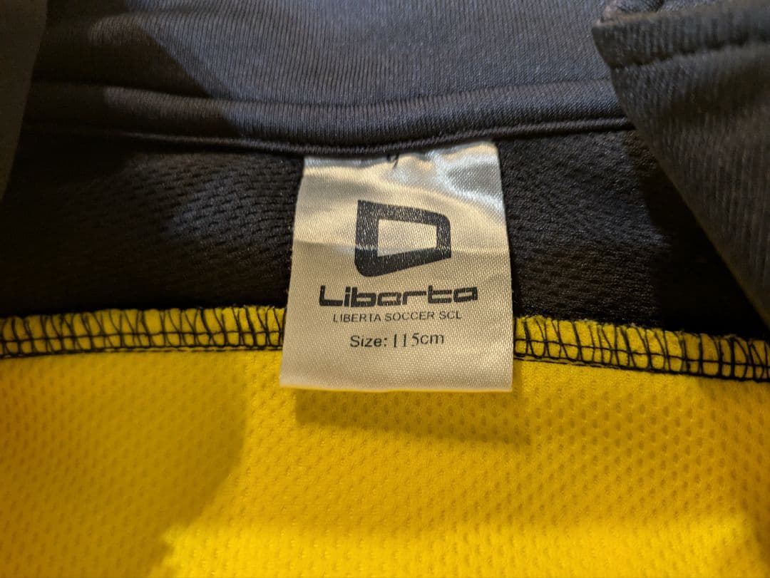 Liberta リベルタスクール115cm ジャージ上下 短パン(紐無し）