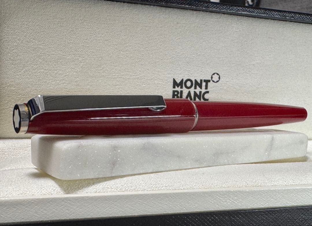【極美品】モンブラン No300 万年筆ボルドー軸　コンバーター付