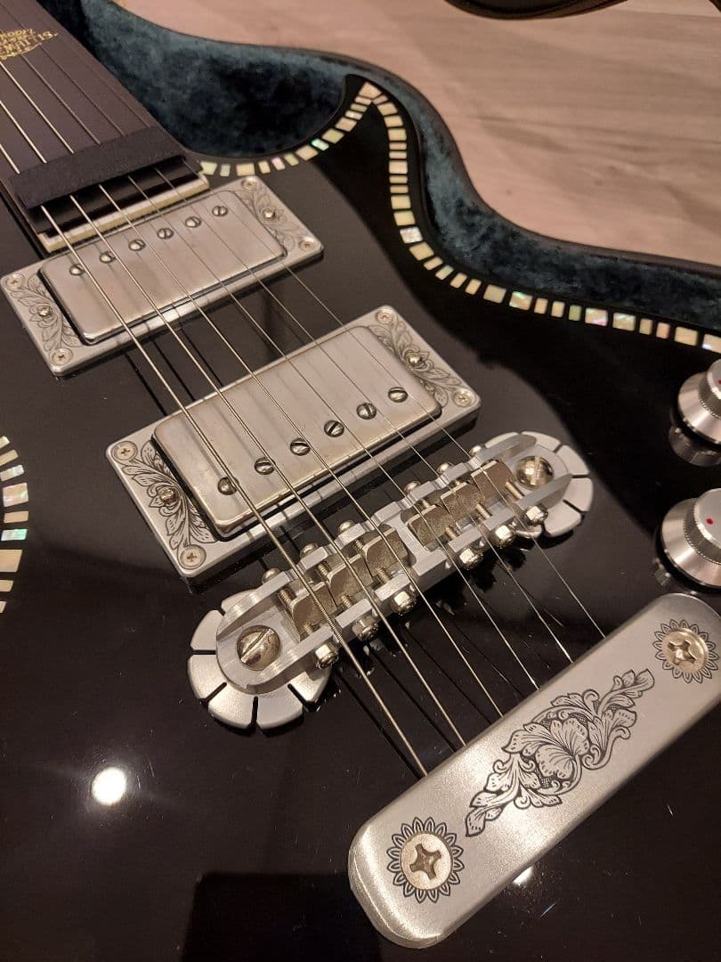 美品　zemaitis A24SU BLACK　エレキギター