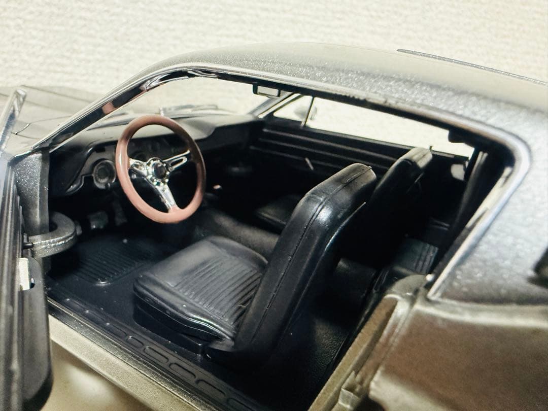 GL/'67 Fordフォード Mustangマスタング エレノア 1/18
