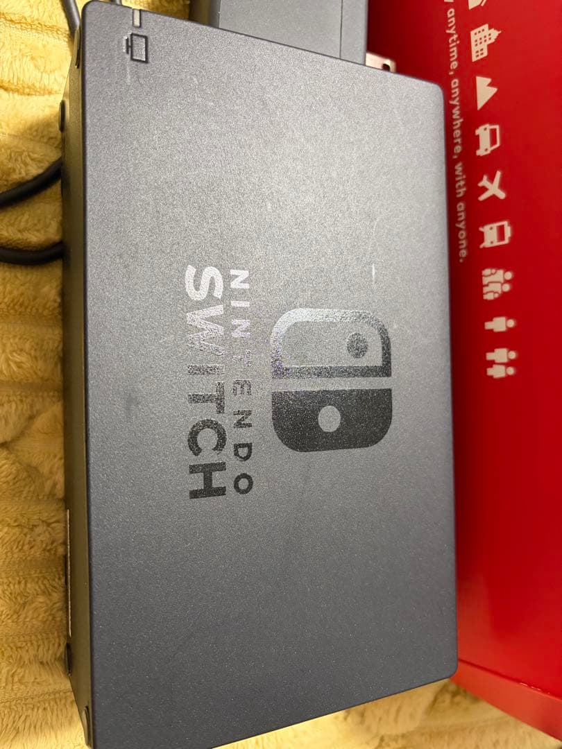 ほぼ未使用　Nintendo Switch ピンク・パープル 本体